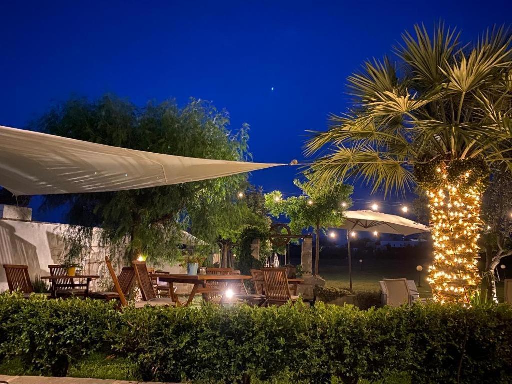 Masseria Capece Bed & Breakfast Uggiano La Chiesa Ngoại thất bức ảnh